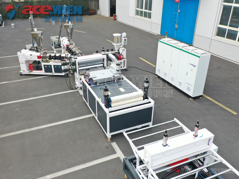 張家港PVC仿彩鋼瓦生產(chǎn)線(xiàn)，合成樹(shù)脂瓦設備