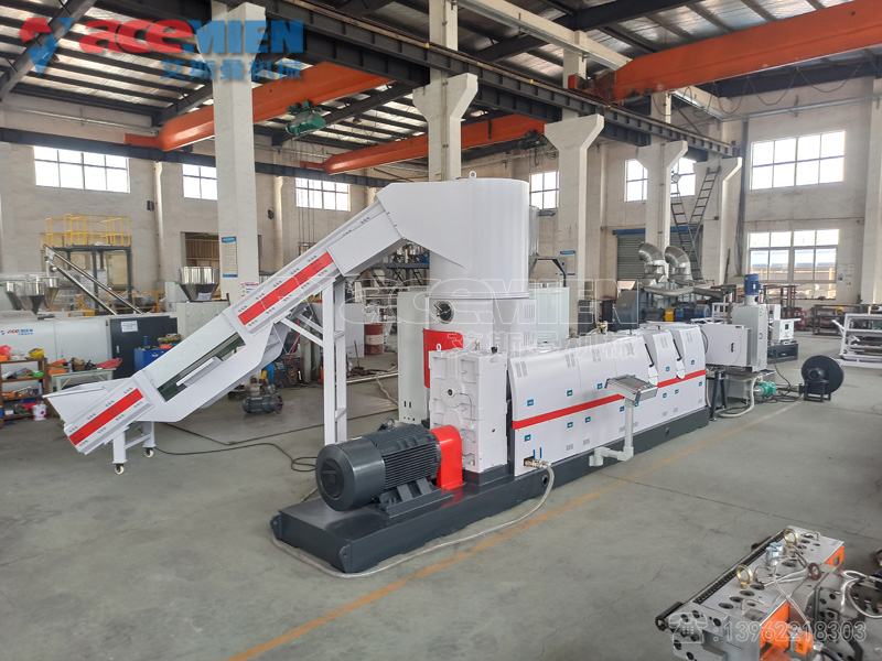 PE保鮮膜回收造粒生產(chǎn)線(xiàn) PE薄膜大棚膜團粒造粒生產(chǎn)線(xiàn)